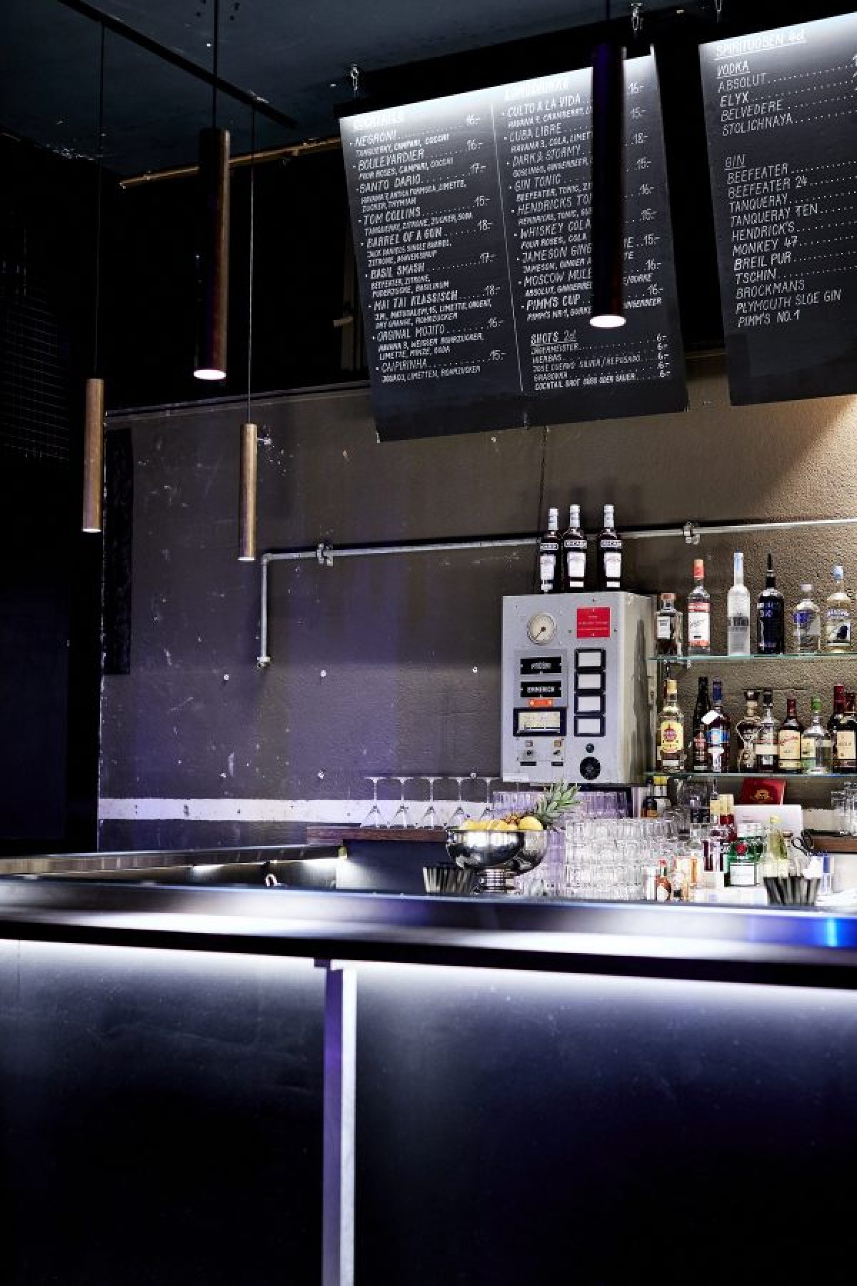 Hinterhof Bar – hinterhof